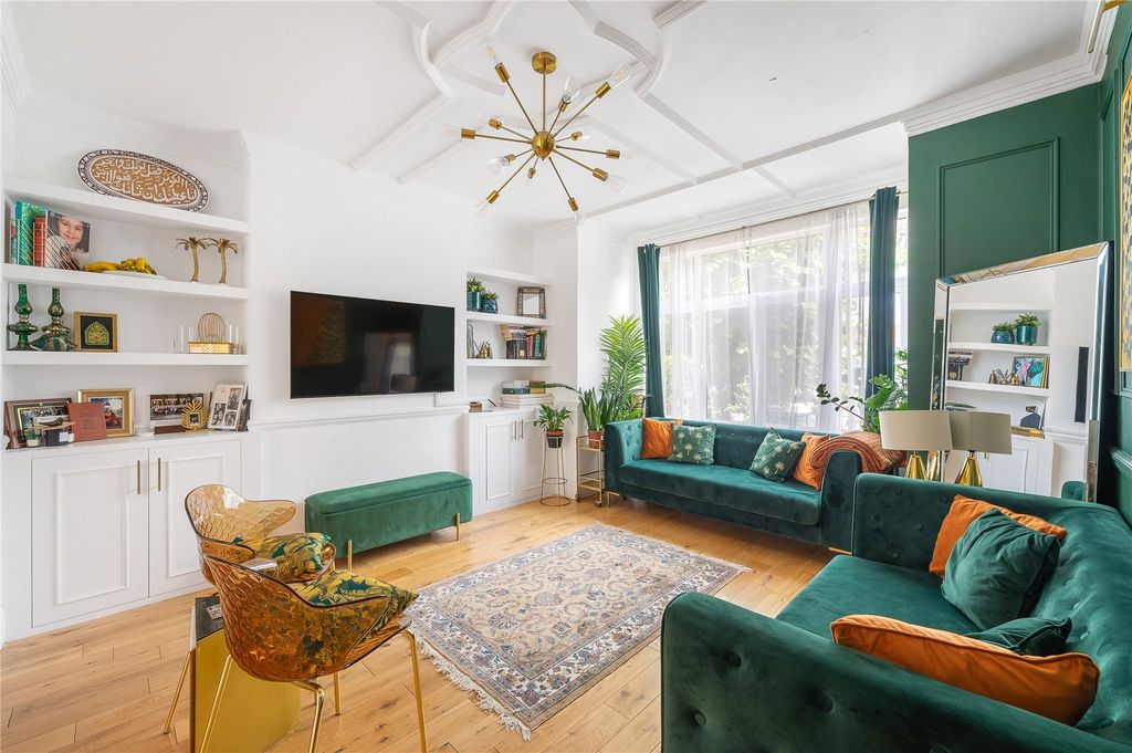 Property photo 2 of 13 Picture No. 35