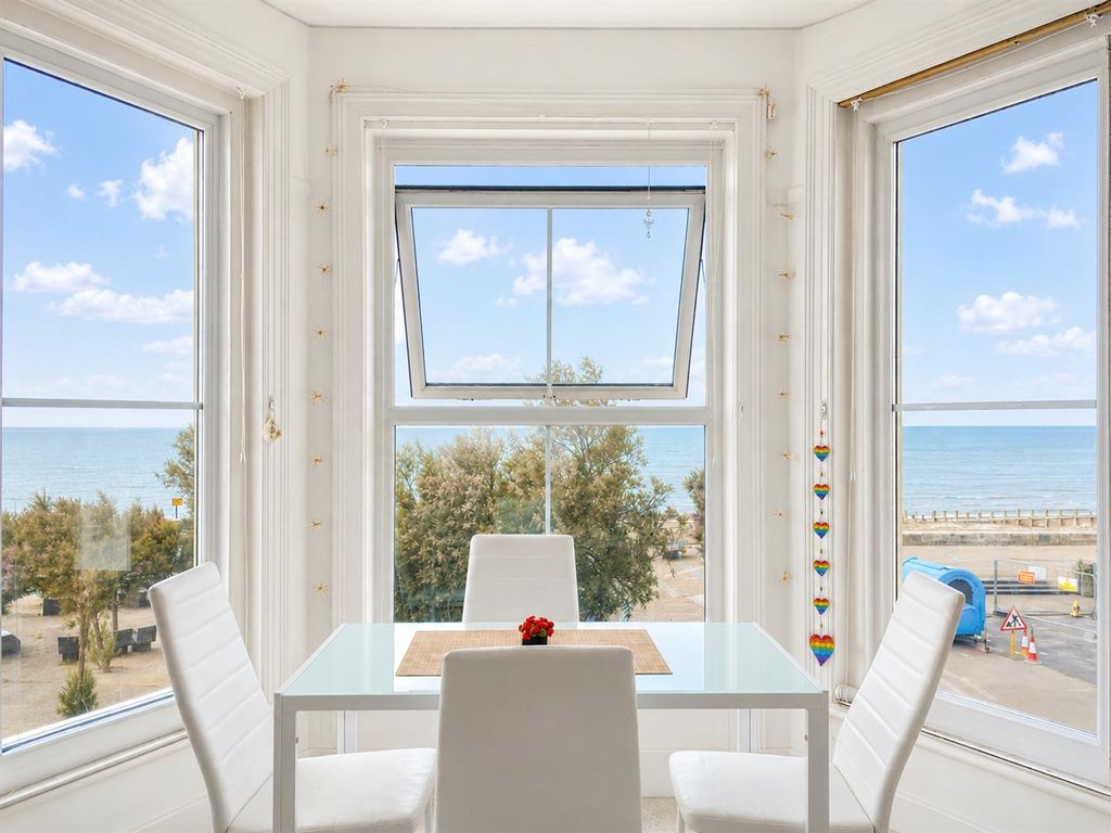 Property photo 1 of 7 11907816-d965-4Ace-8207-c3dc279221F3.Png
