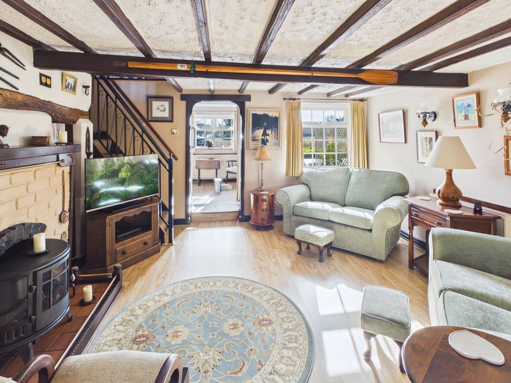 Property photo 3 of 19