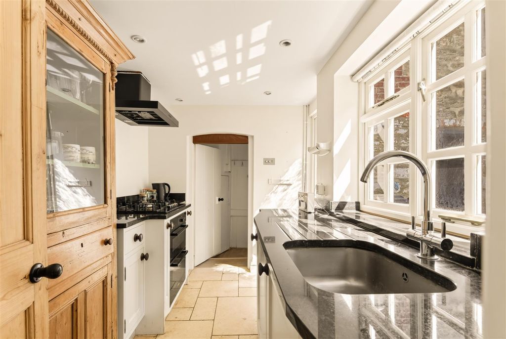 Property photo 3 of 11 Kitchen Reverse View.Jpg