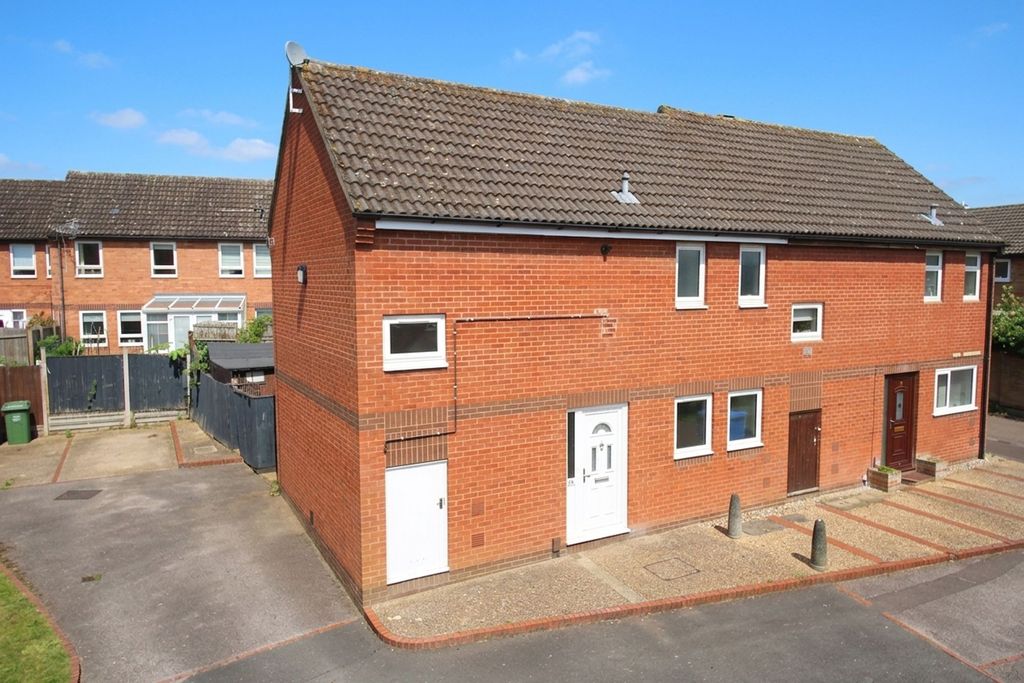 Property photo 1 of 26
