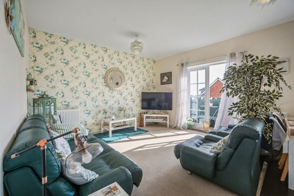 Property photo 3 of 22 20260306033412_243A3785_As74J