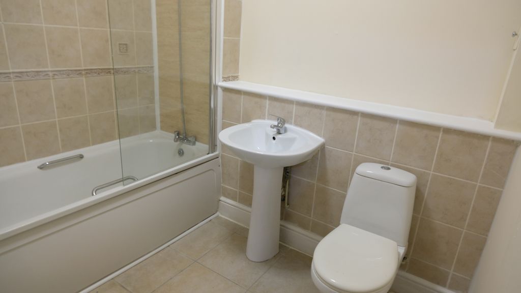 Property photo 1 of 3