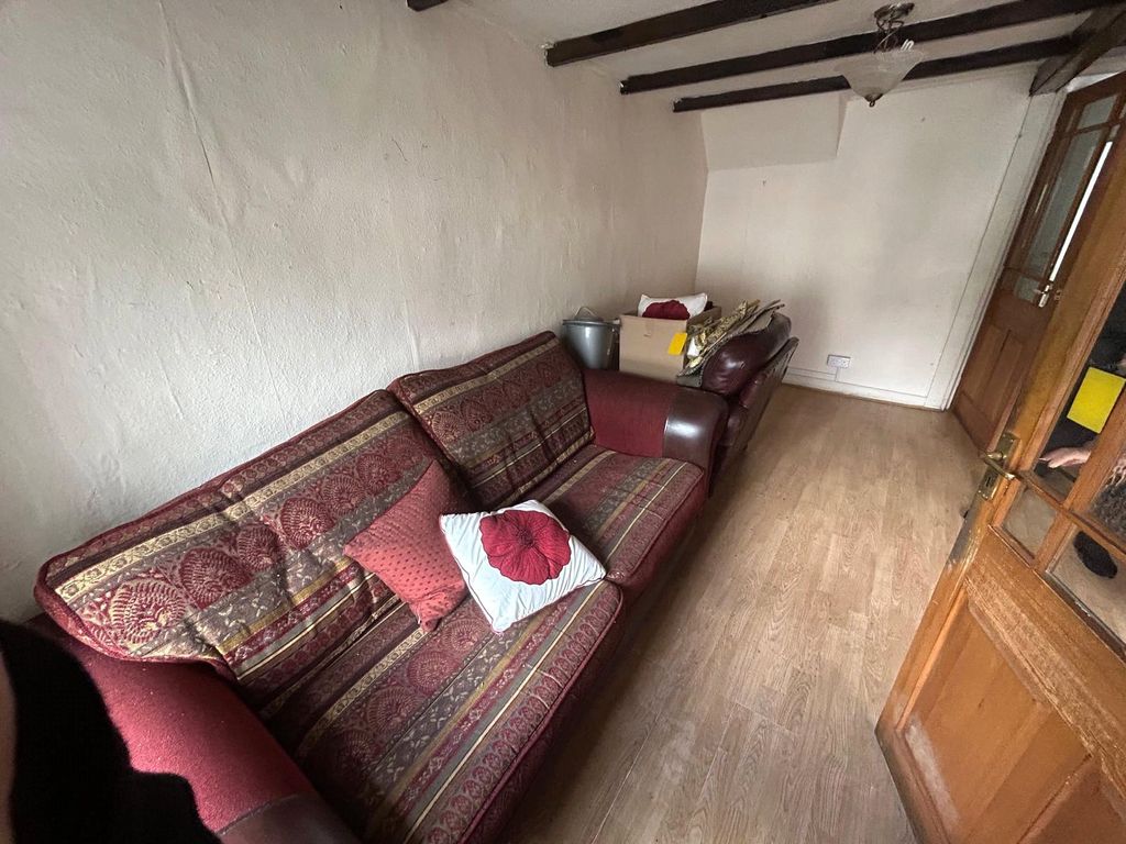 Property photo 2 of 10 Picture No. 02