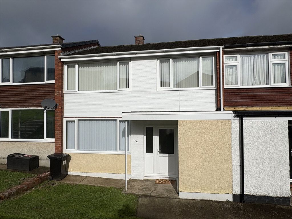 Property photo 1 of 17 Picture No. 02