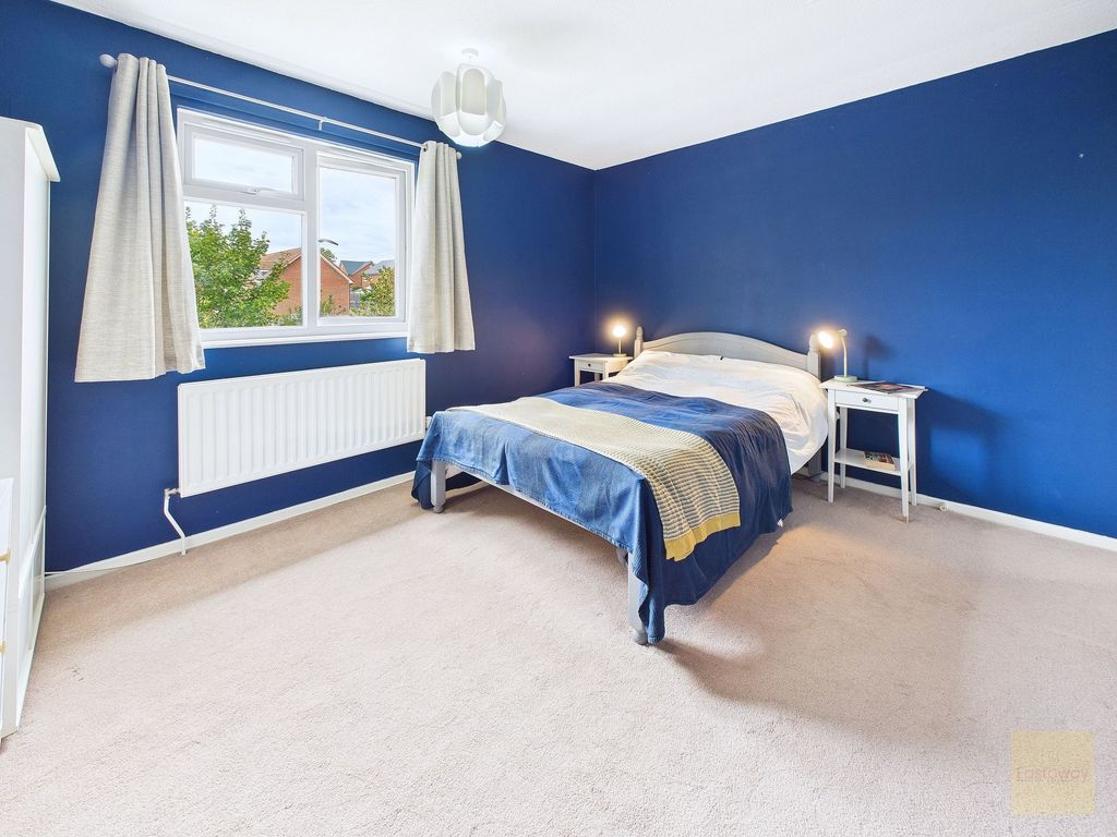 Property photo 3 of 19 Principal Bedroom
