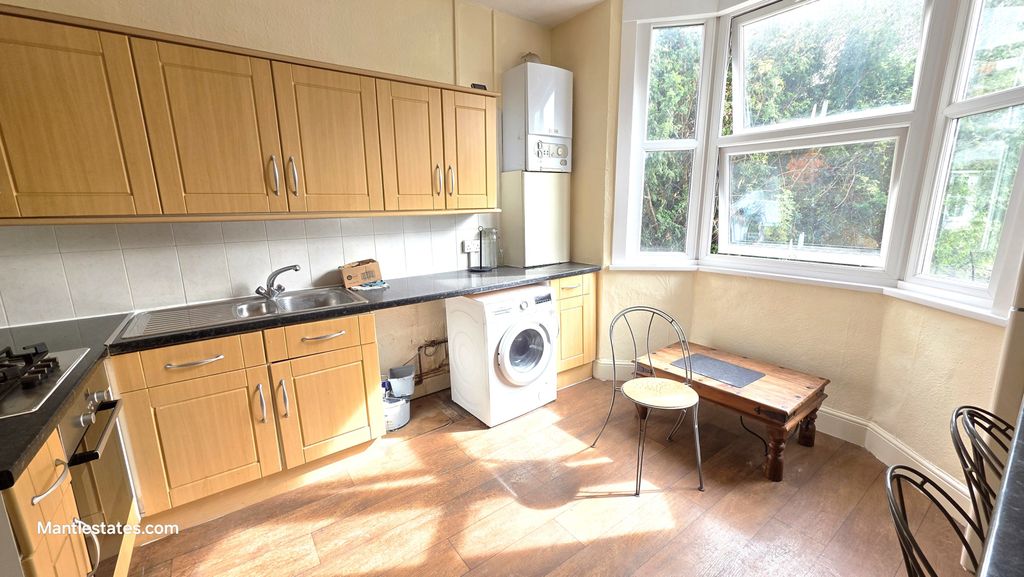 Property photo 3 of 13 Kitchen
