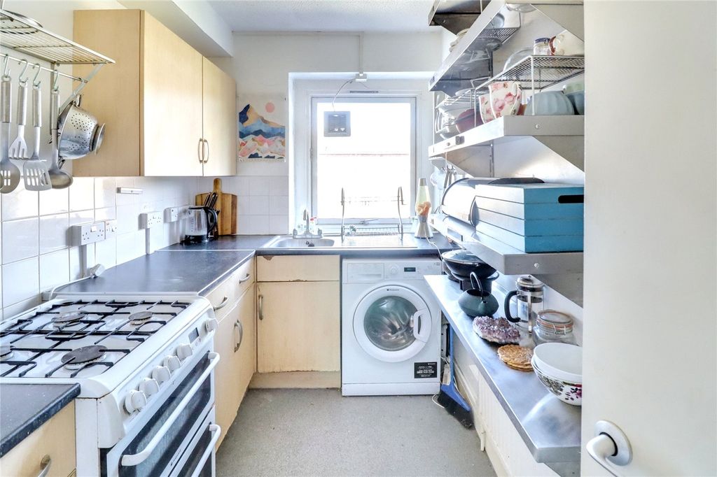 Property photo 3 of 7 Picture No. 02