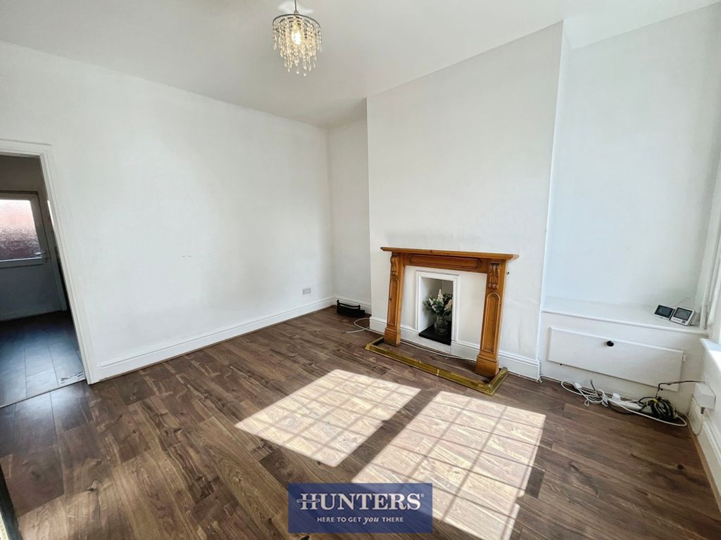 Property photo 2 of 10 Pbox-Img.Jpeg