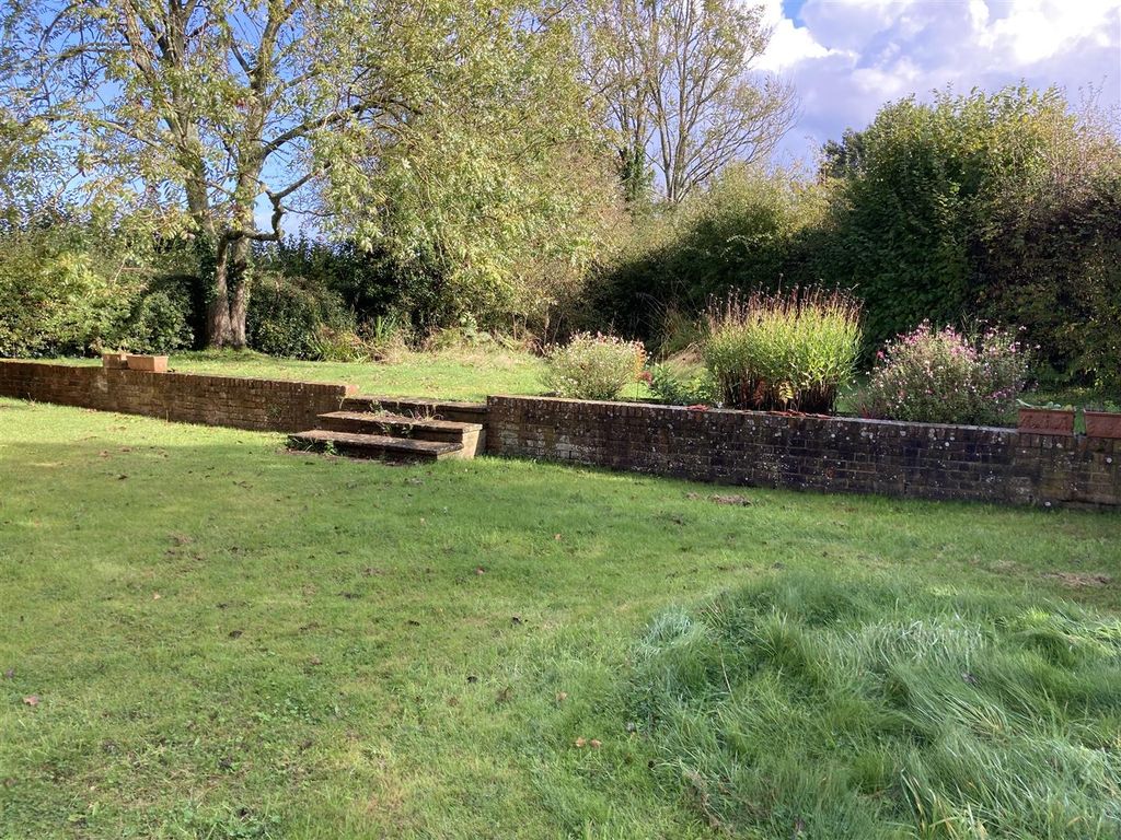 Property photo 2 of 14 Img_5218.Jpg