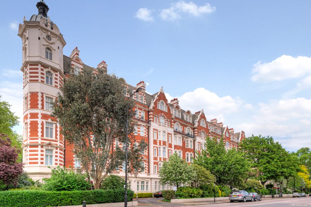 Property photo 3 of 15 Front