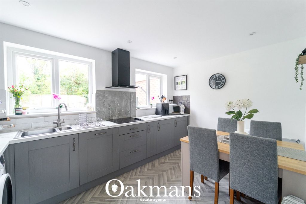 Property photo 3 of 20 Picture No. 04