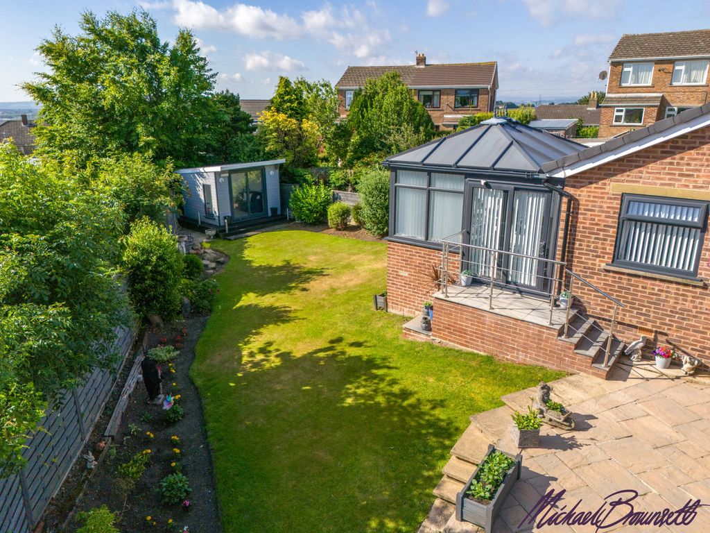 Property photo 1 of 25