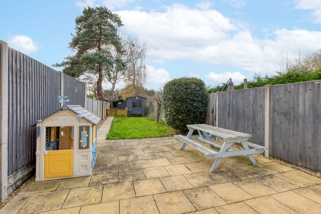 Property photo 3 of 15