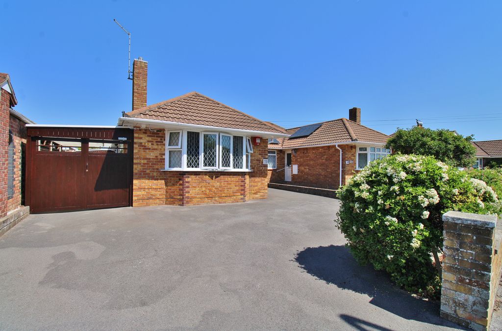 Property photo 1 of 21