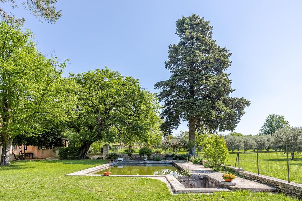 Property photo 2 of 15 Image