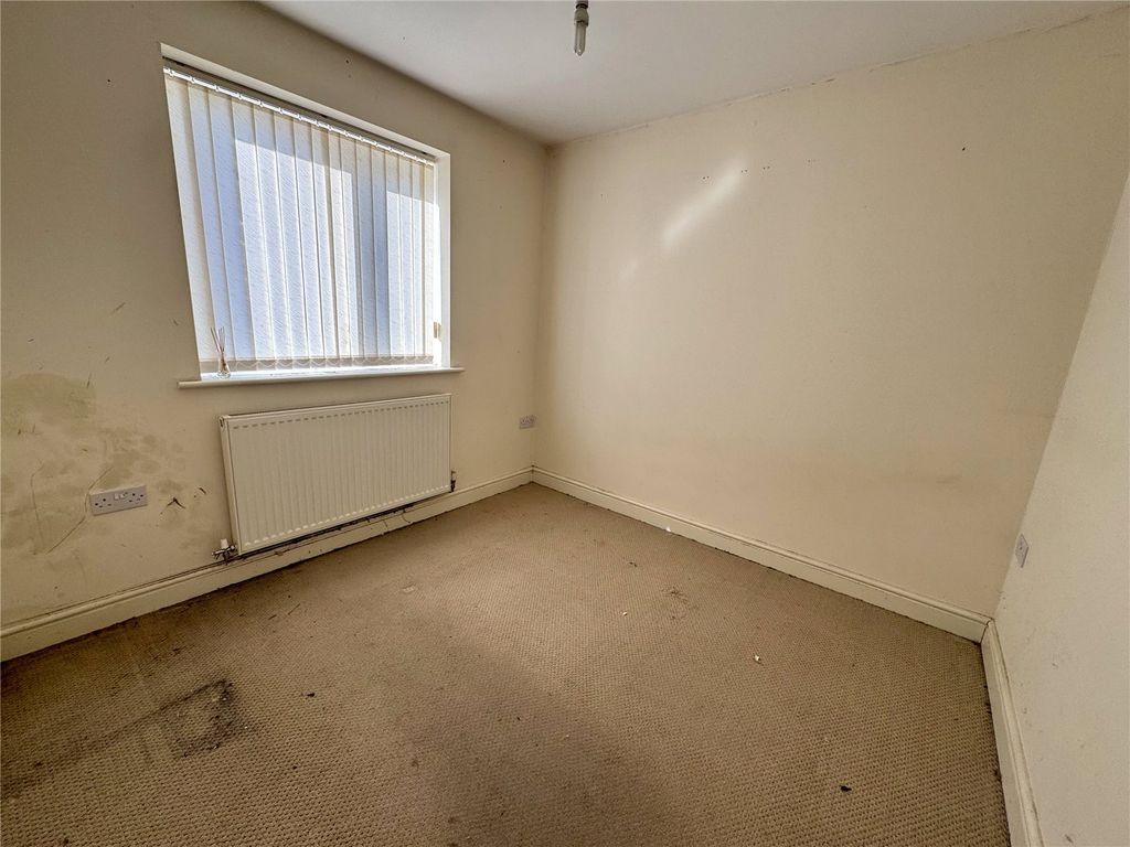 Property photo 3 of 4 Picture No. 03