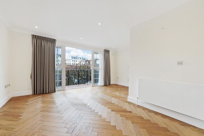 Property photo 2 of 11 4 Robert Close W9 1By-Low Res-2.Jpg