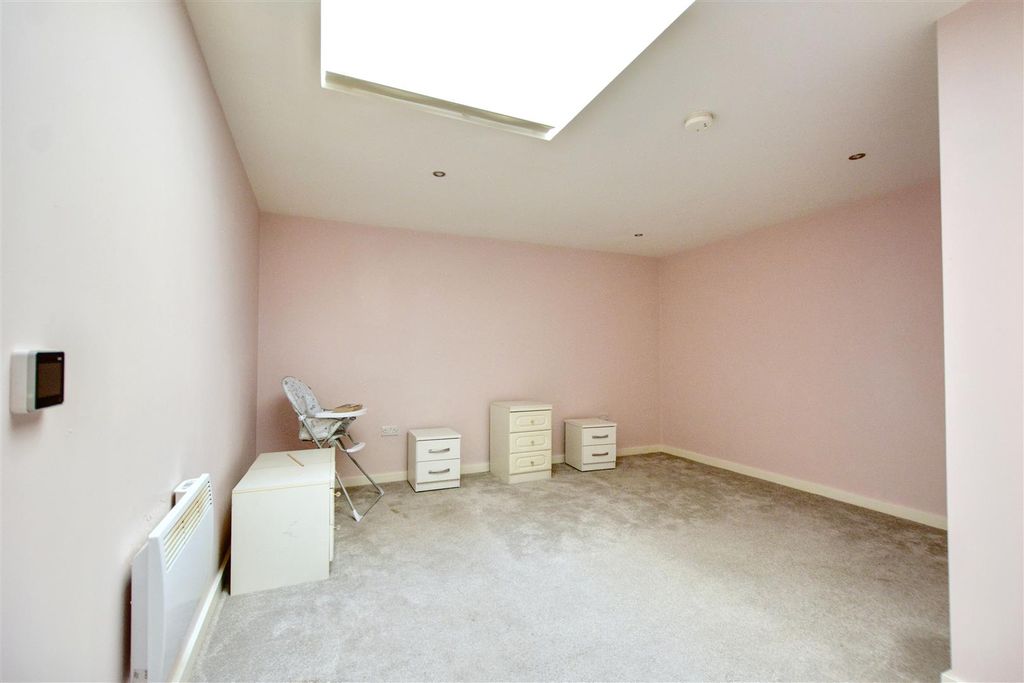 Additional image 6 of 2 bed flat for saleSouth Street, Ilkeston DE7