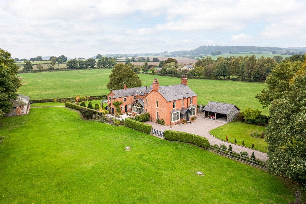 Property photo 1 of 21 Heathfield