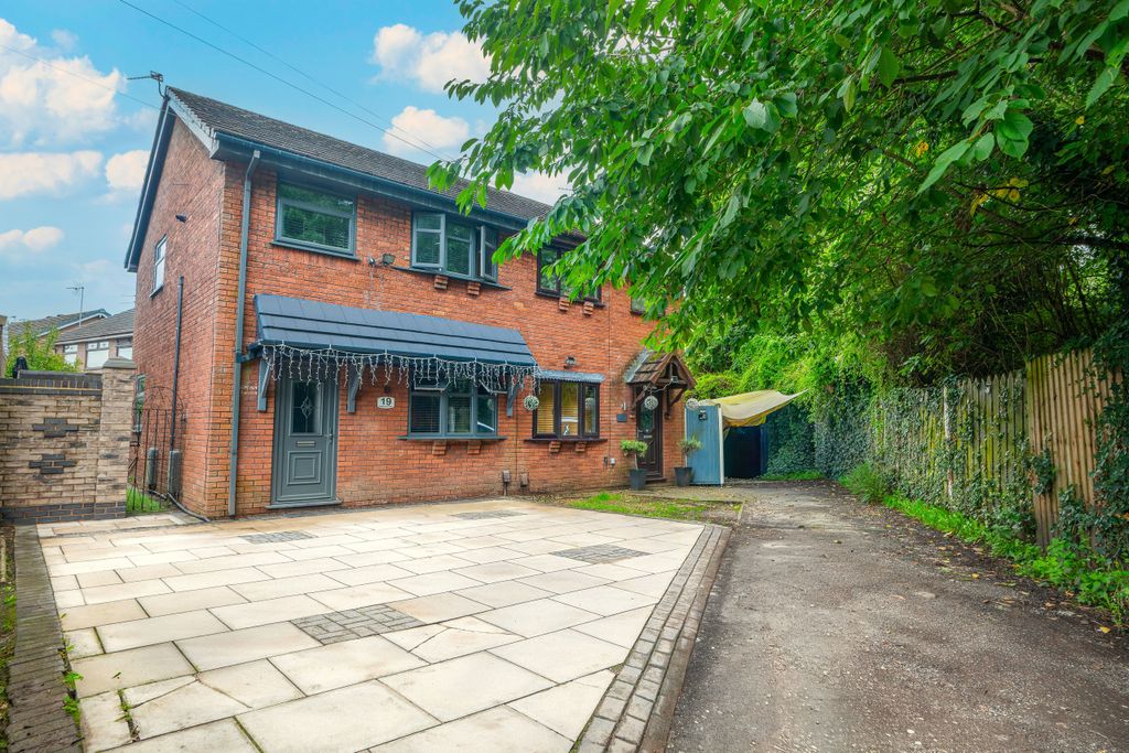 Property photo 1 of 18 _Dsc1708-2-2
