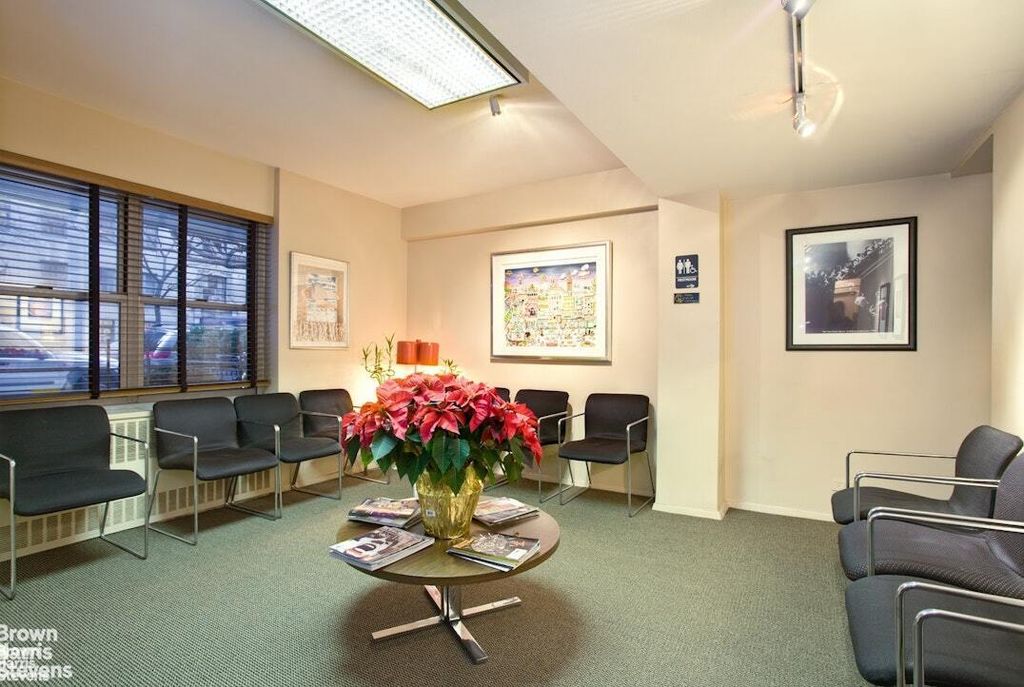 Property photo 2 of 5 <Alttext/>