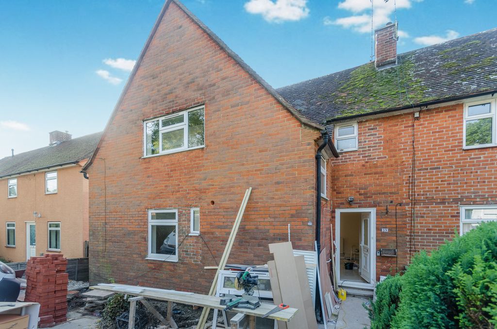 Property photo 1 of 9 External