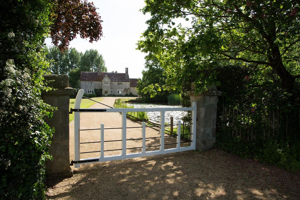 Additional image 41 of 8 bed property for saleMerstone, Isle Of Wight PO30