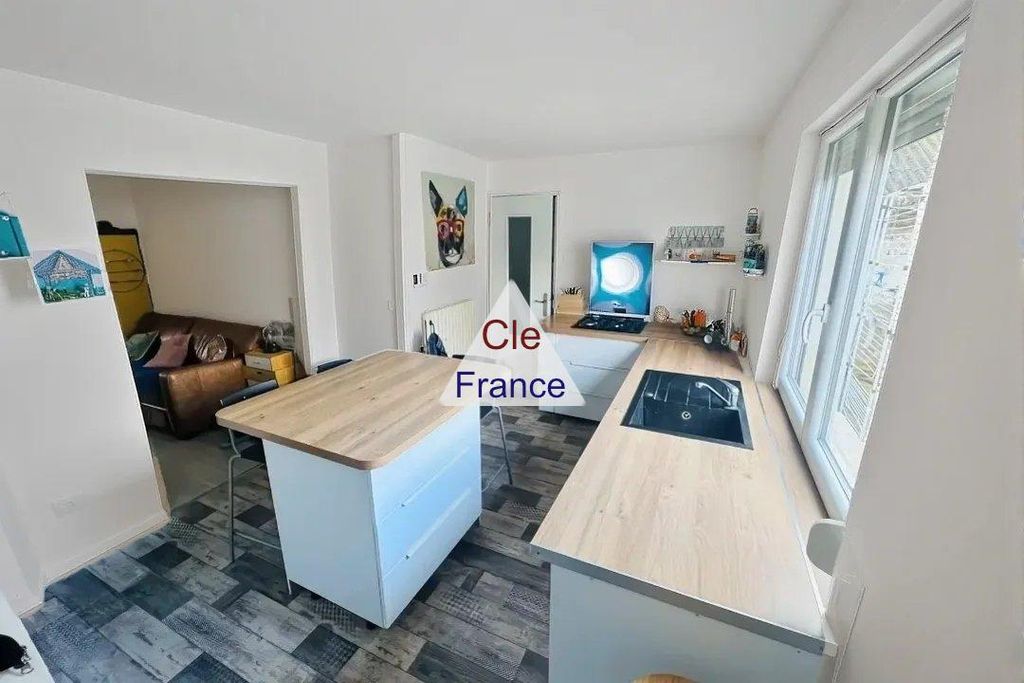 Property photo 3 of 9