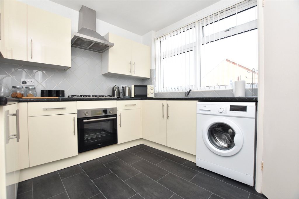 Property photo 2 of 13 Picture No. 09