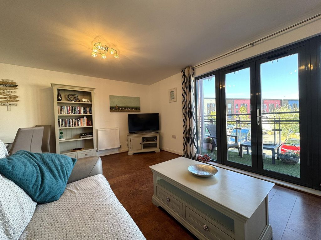 Property photo 3 of 16