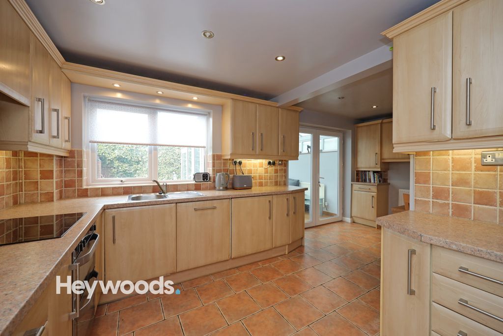 Property photo 3 of 31 0F1A4506