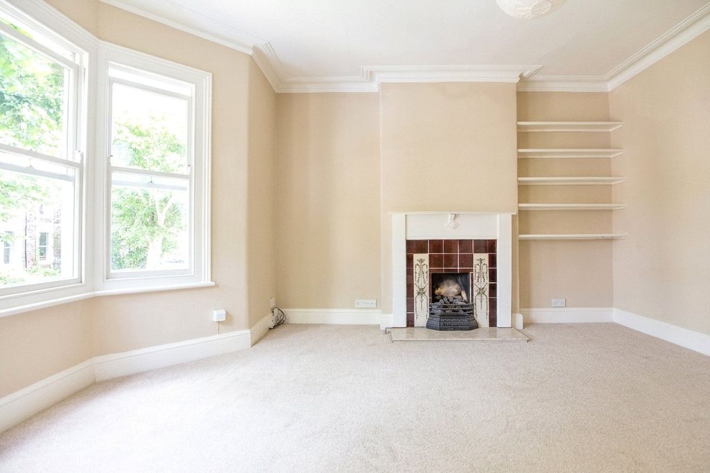 Property photo 3 of 17 Picture No. 47