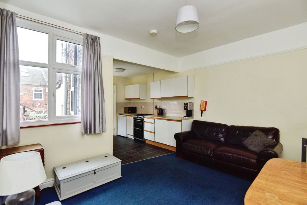 Property photo 3 of 15 Pbox-Img.Jpg