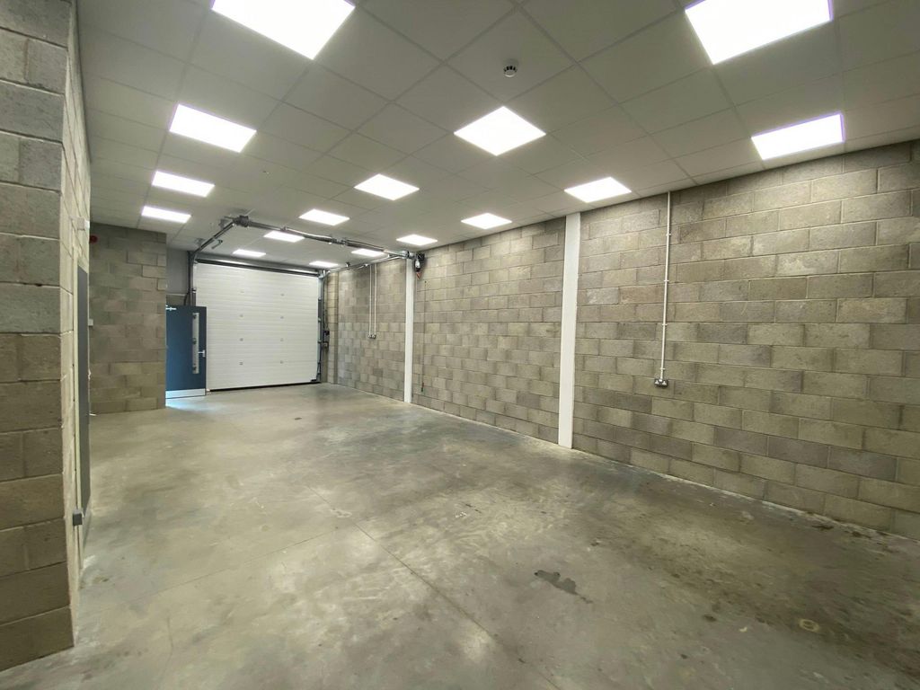 Property photo 3 of 6 10.Jpg