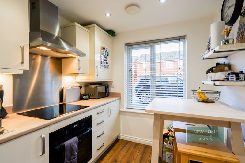 Property photo 3 of 14 Photo 13