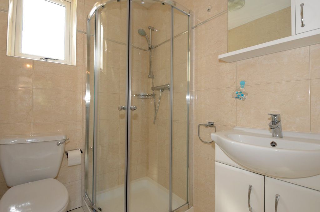 Property photo 3 of 5 Picture No. 13
