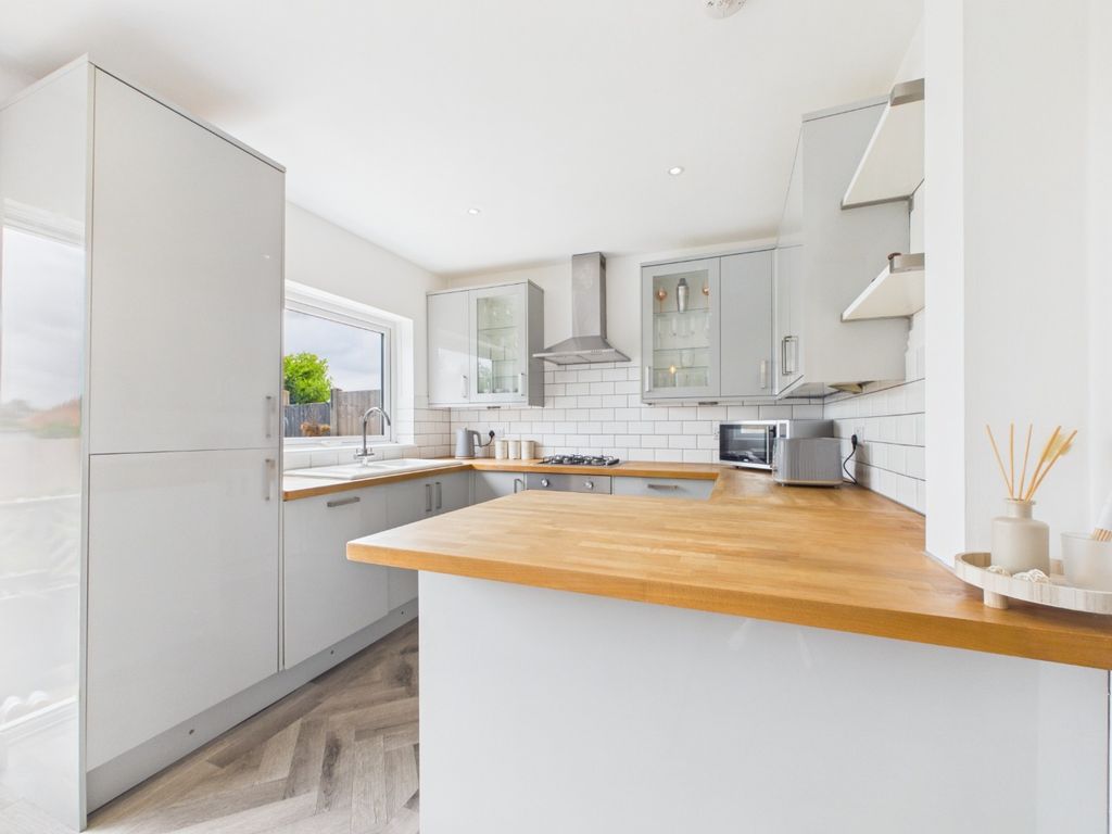 Property photo 3 of 22 5166402