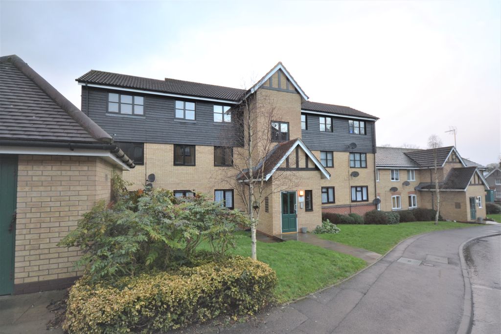 Property photo 1 of 9