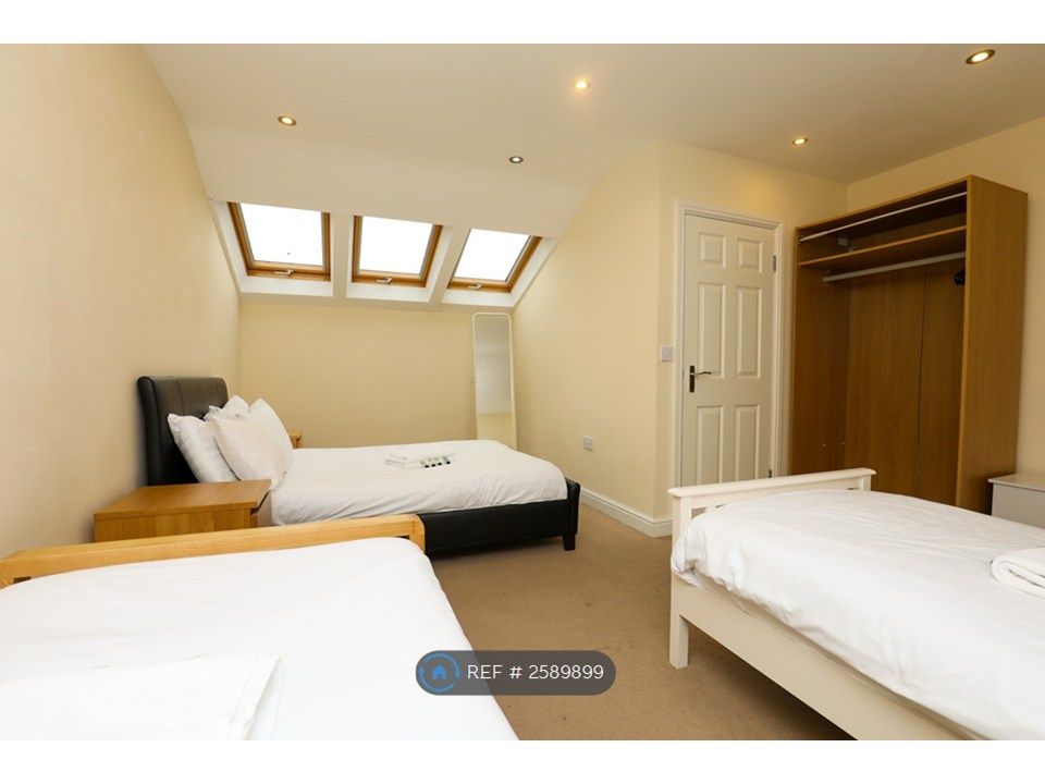 Property photo 3 of 9 Top Floor Bedroom