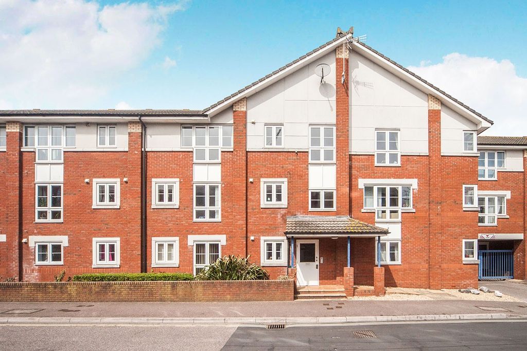 Property photo 1 of 7 Main Page