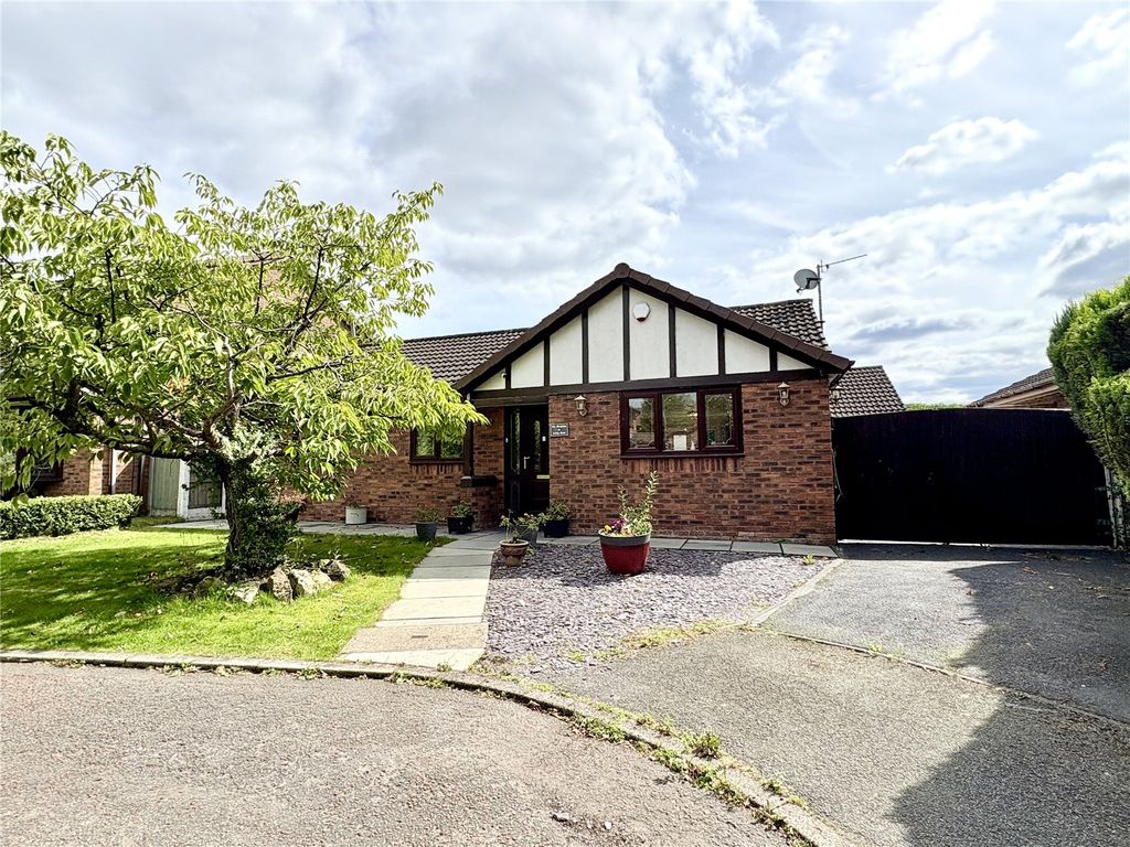 Property photo 1 of 21 Picture No. 03