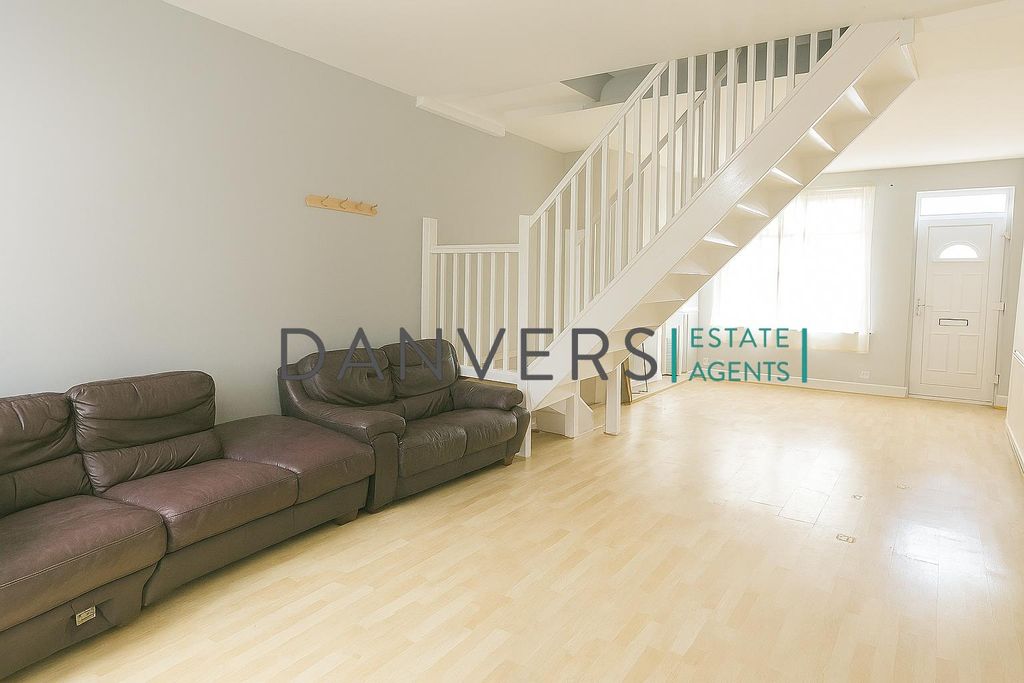 Property photo 2 of 7 Living 1.Jpg