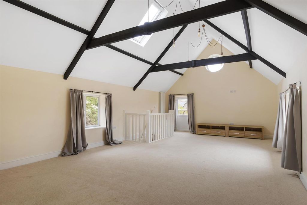 Property photo 1 of 25 10.Jpg
