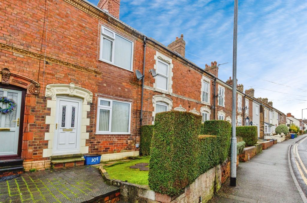 Property photo 1 of 17