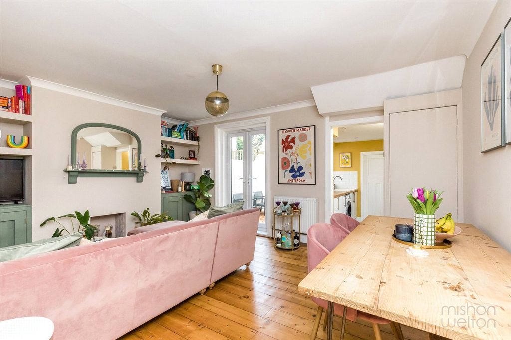 Property photo 2 of 11 Picture No. 02