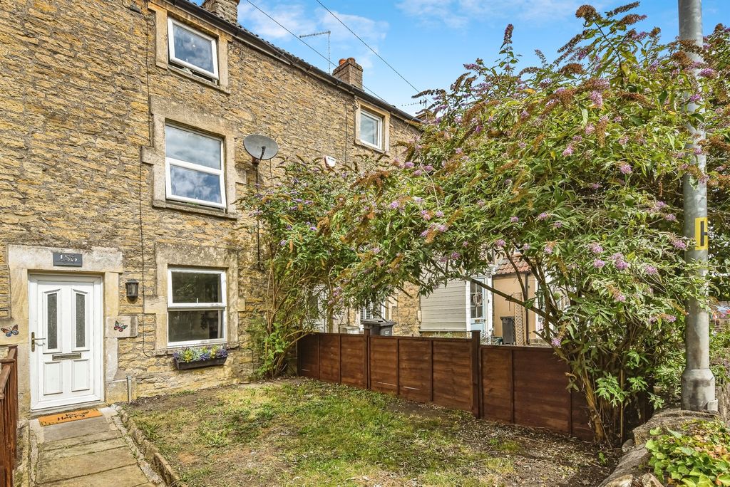 Property photo 1 of 20