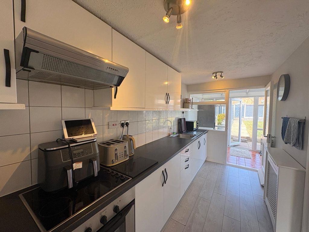 Property photo 2 of 15 Picture No. 07