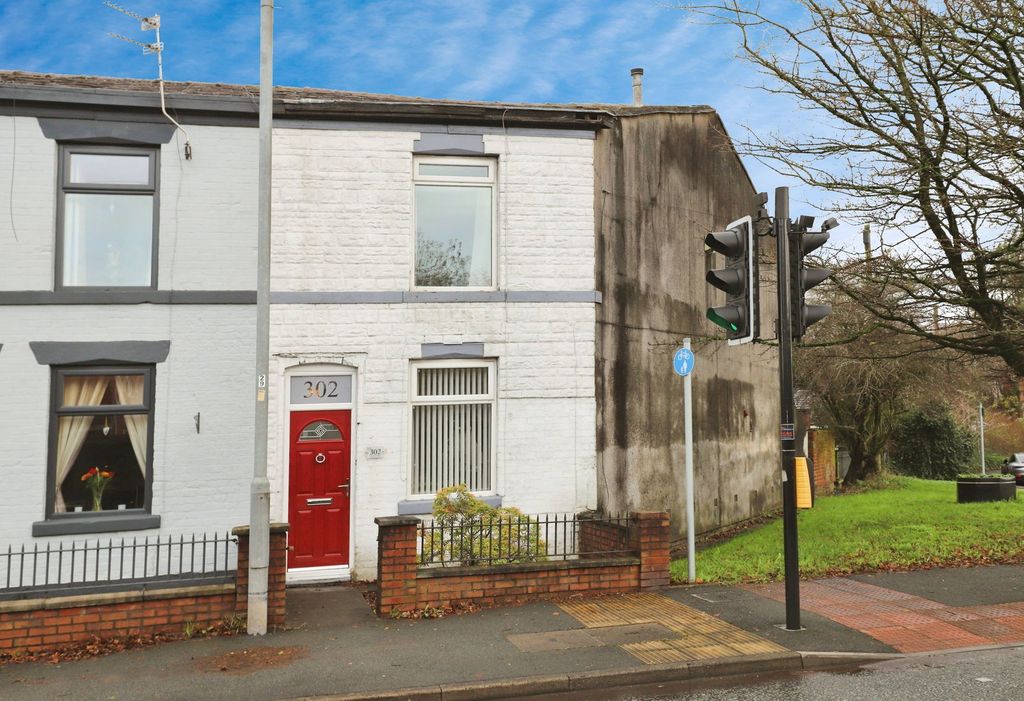 Property photo 1 of 24