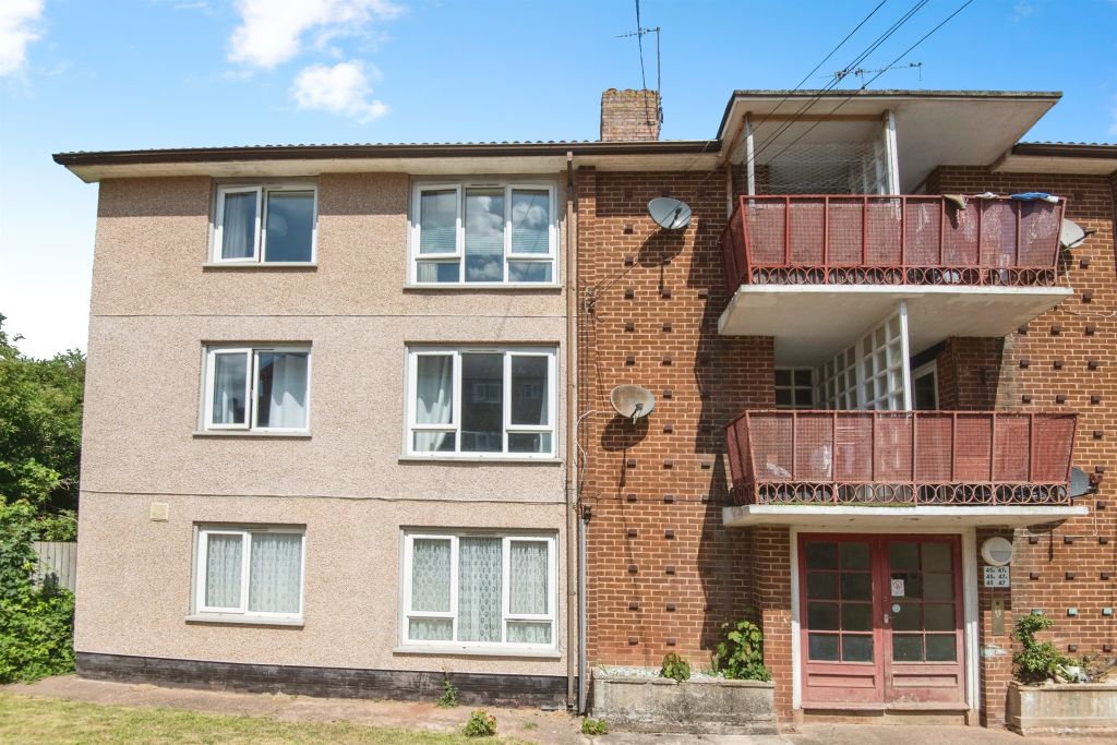 Property photo 1 of 17
